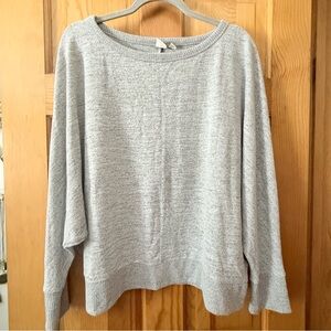 GAP Soft Gray Dolman Sleeve Knit Top – Relaxed Cozy Fit – Size L